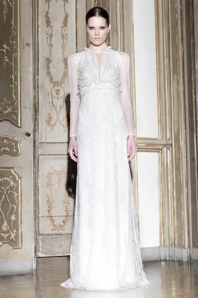 Look 29